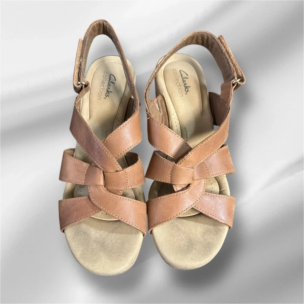Clarks ultimate comfort Tan Wedge Sandals - Picture 3 of 8